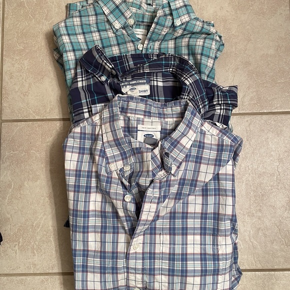Old Navy Other - Lot of 3 men’s button ups EUC!!